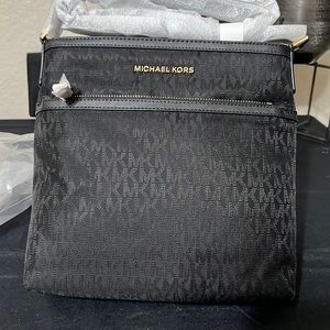 MICHAEL KORS Crossbody bag in Black